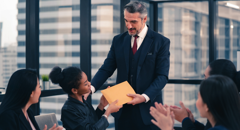 How Recognition and Rewards Impact Employee Engagement and Performance